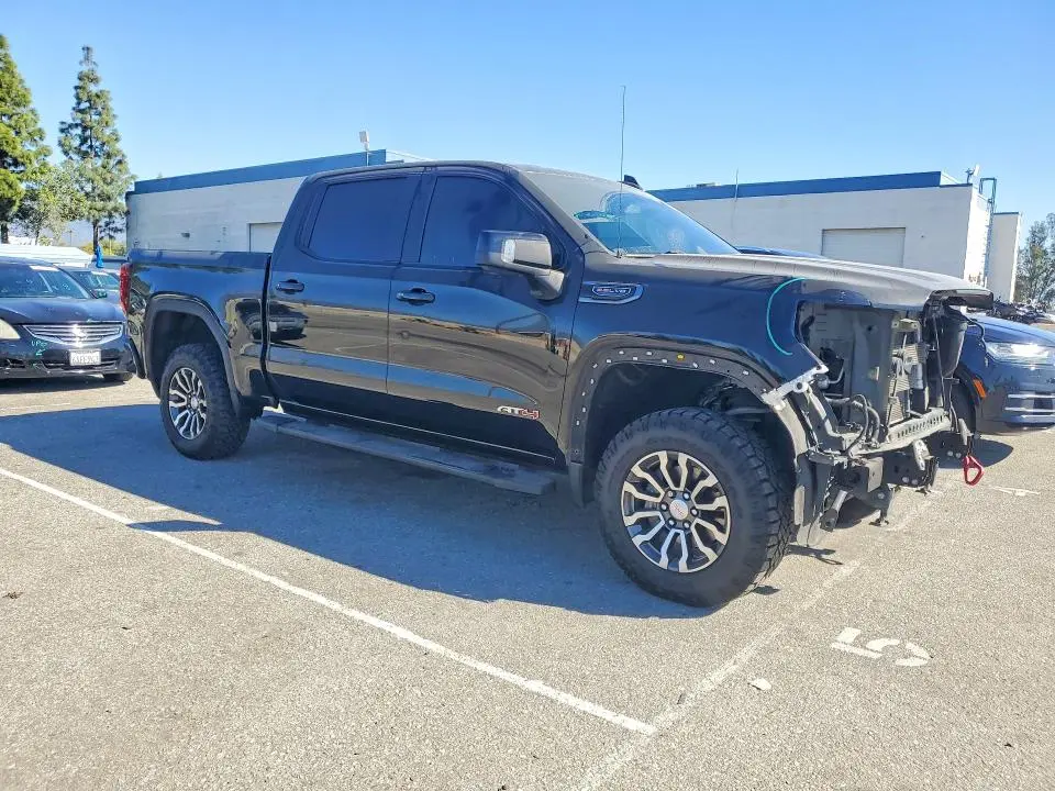 2020 GMC SIERRA K1500 AT4  