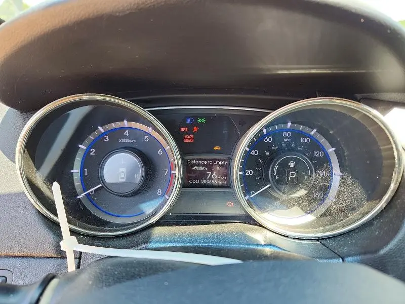 2012 HYUNDAI SONATA SE  