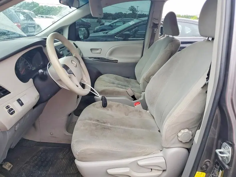 2012 TOYOTA SIENNA BASE 7-PASSENGER  