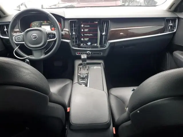 2017 VOLVO S90 T6 MOMENTUM  