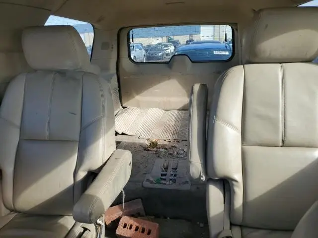2012 CHEVROLET SUBURBAN   
