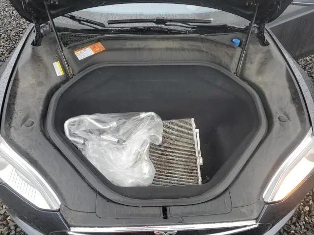 2016 TESLA MODEL S   