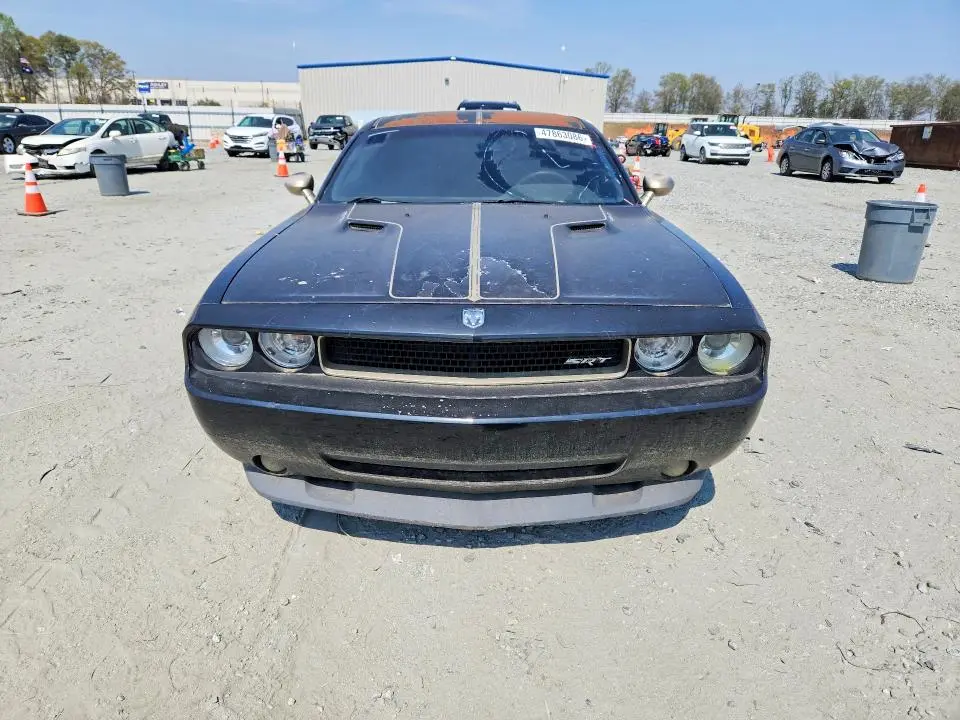 2010 DODGE CHALLENGER SRT-8  