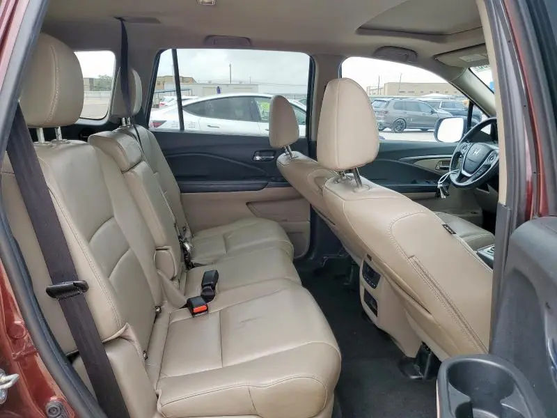 2016 HONDA PILOT EXLN  