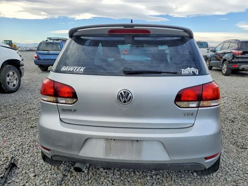 2013 VOLKSWAGEN GOLF   