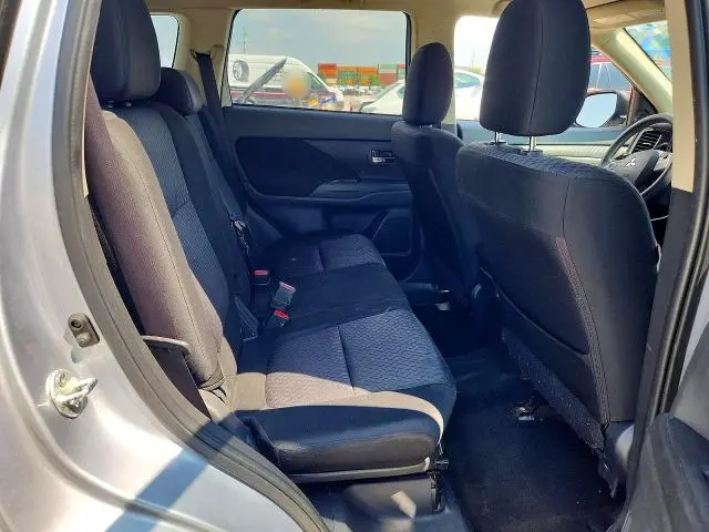 2014 MITSUBISHI OUTLANDER ES  