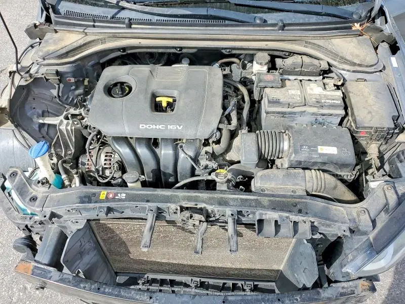 2017 HYUNDAI ELANTRA SE  