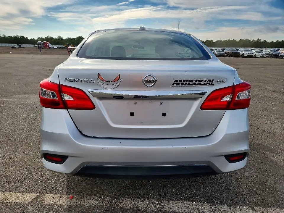 2019 NISSAN SENTRA SV  