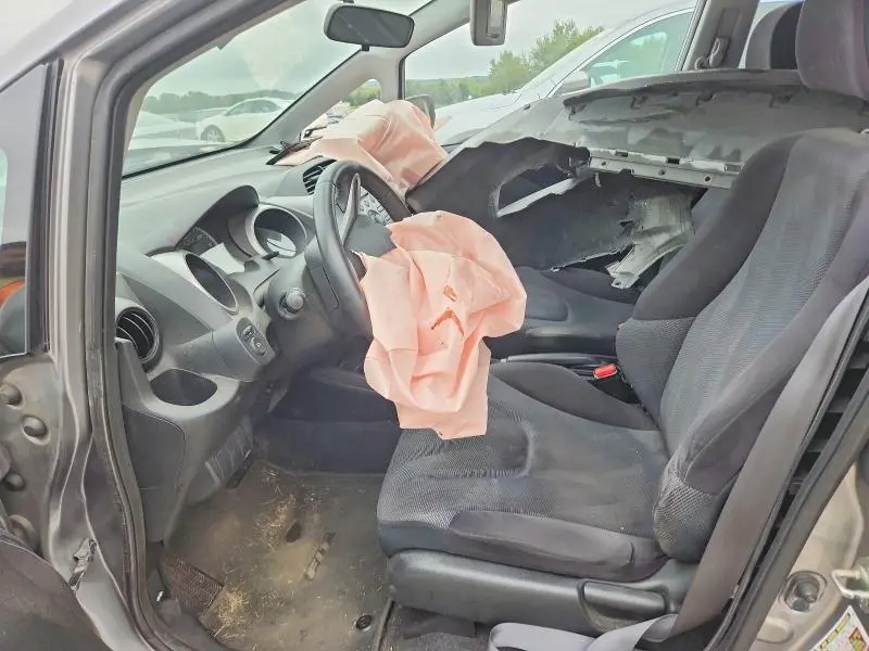 2010 HONDA FIT SPORT  