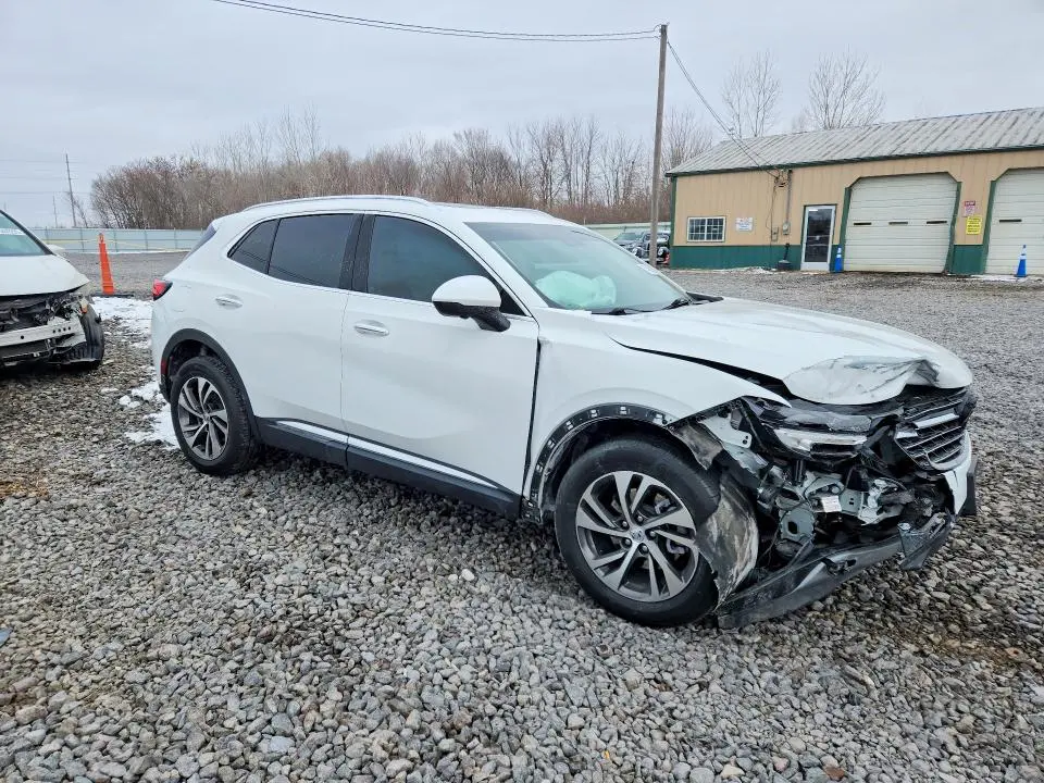 2022 BUICK ENVISION ESSENCE  