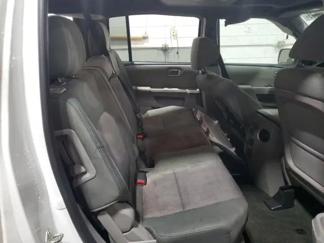 2015 HONDA PILOT SE  