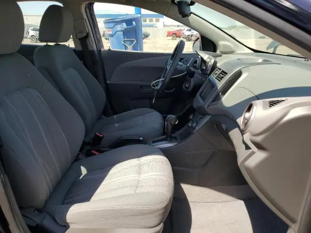 2015 CHEVROLET SONIC LT  