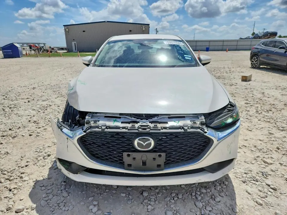 2021 MAZDA 3 SELECT  