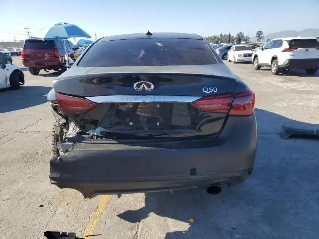 2018 INFINITI Q50 LUXE
