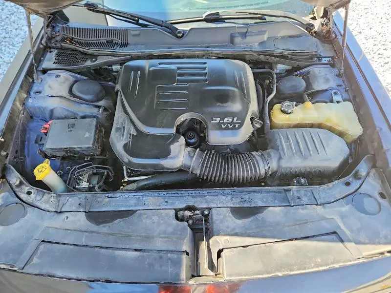 2015 DODGE CHALLENGER SXT PLUS  