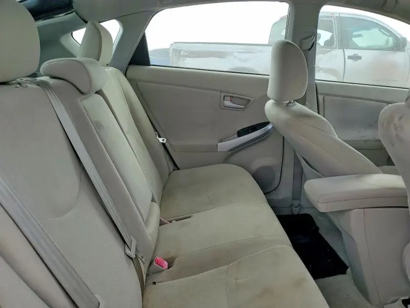 2010 TOYOTA PRIUS II  