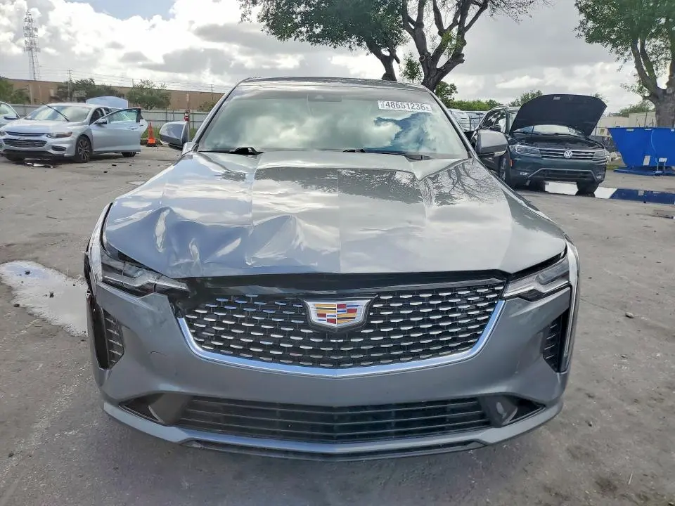 2021 CADILLAC CT4 LUXURY  