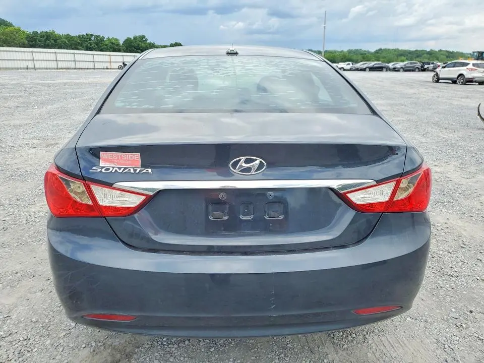2012 HYUNDAI SONATA GLS  