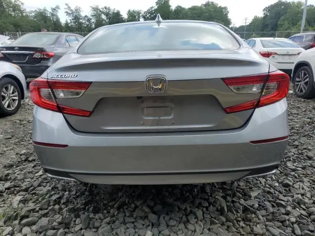 2020 HONDA ACCORD LX  