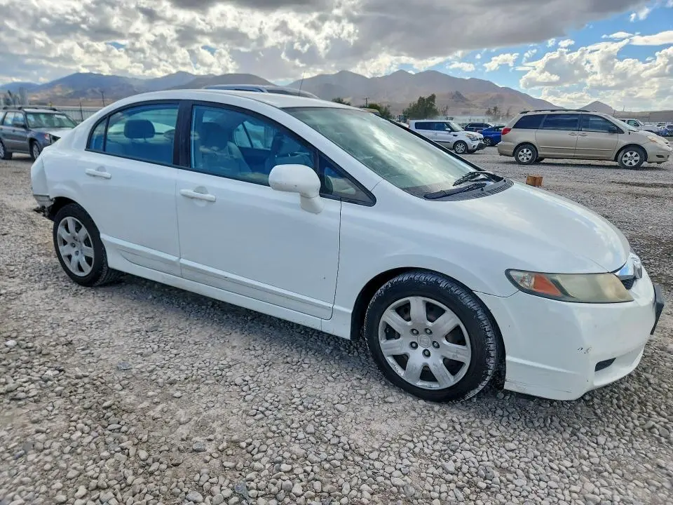 2010 HONDA CIVIC LX  