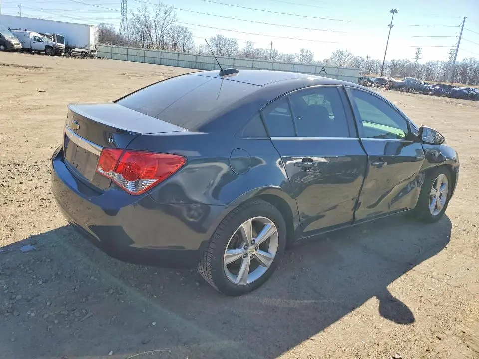 2015 CHEVROLET CRUZE LT  