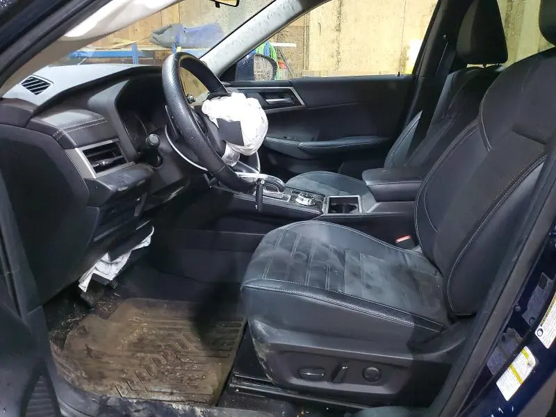 2023 MITSUBISHI OUTLANDER SE  