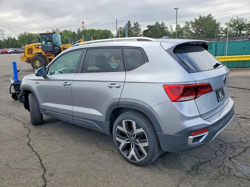 2022 VOLKSWAGEN TAOS SEL  
