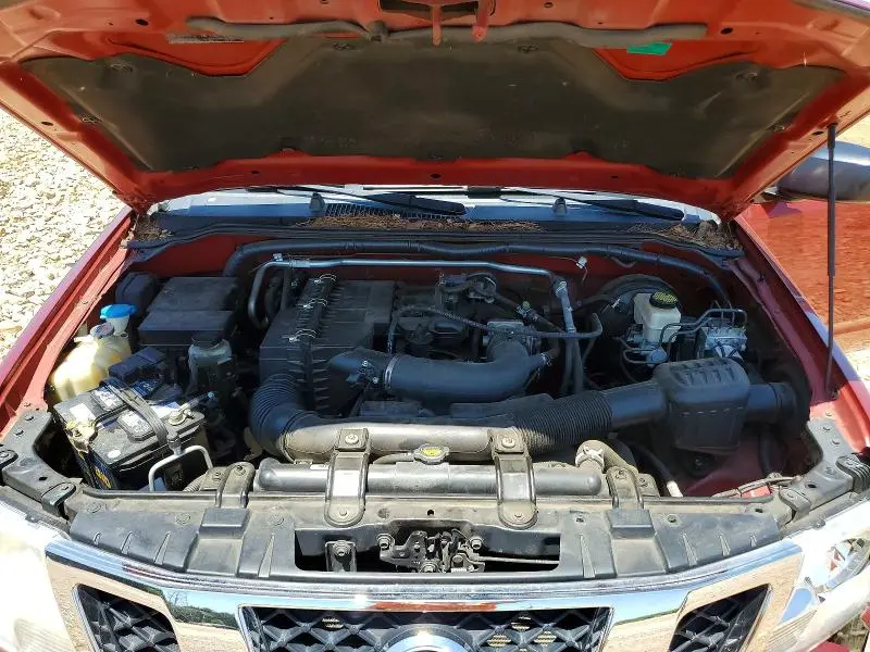 2017 NISSAN FRONTIER SV  