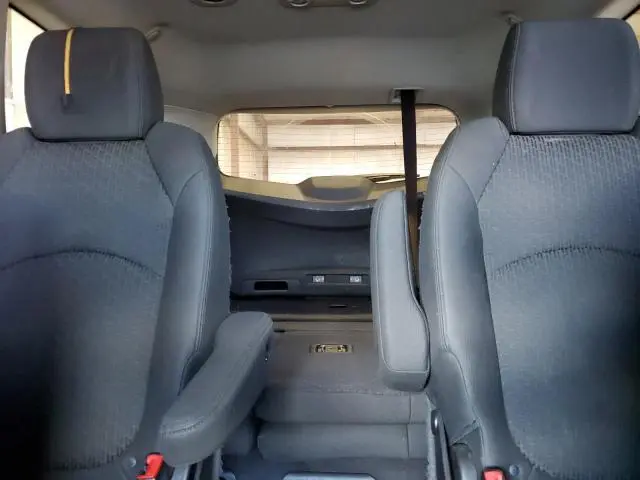 2011 CHEVROLET TRAVERSE LT  