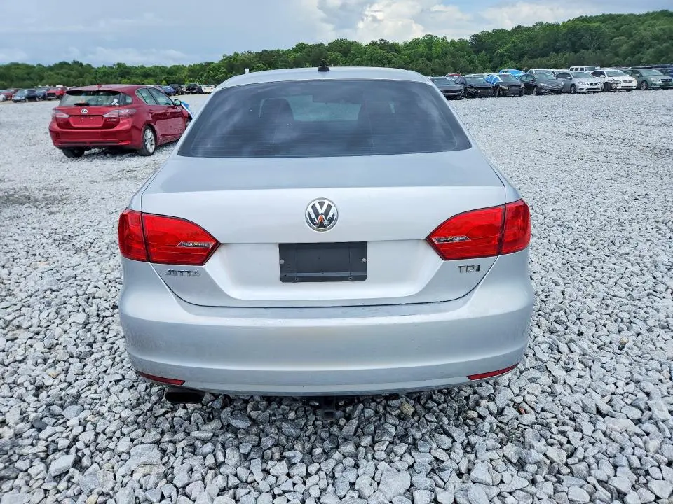 2012 VOLKSWAGEN JETTA TDI  