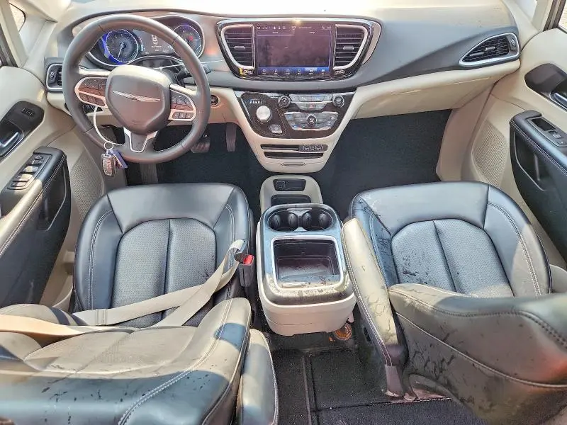 2023 CHRYSLER PACIFICA TOURING L  