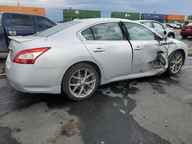 2011 NISSAN MAXIMA S  