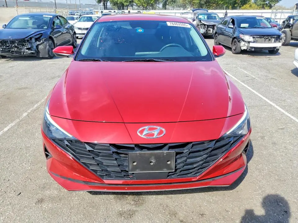 2022 HYUNDAI ELANTRA SEL  