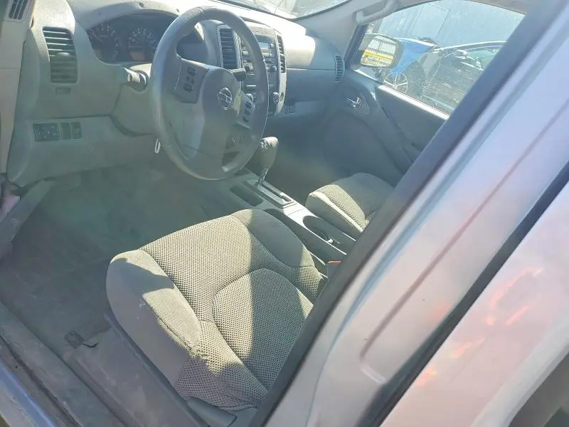 2012 NISSAN FRONTIER S  
