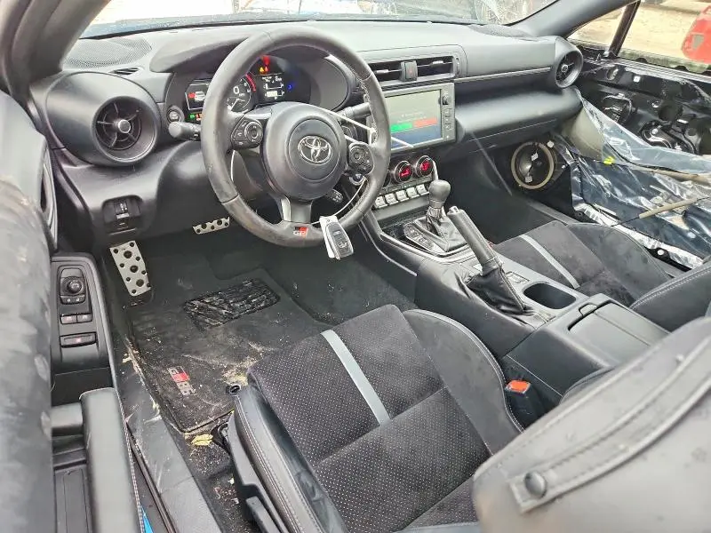 2023 TOYOTA GR 86 PREMIUM  