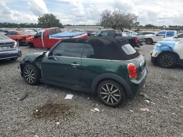 2018 MINI COOPER   