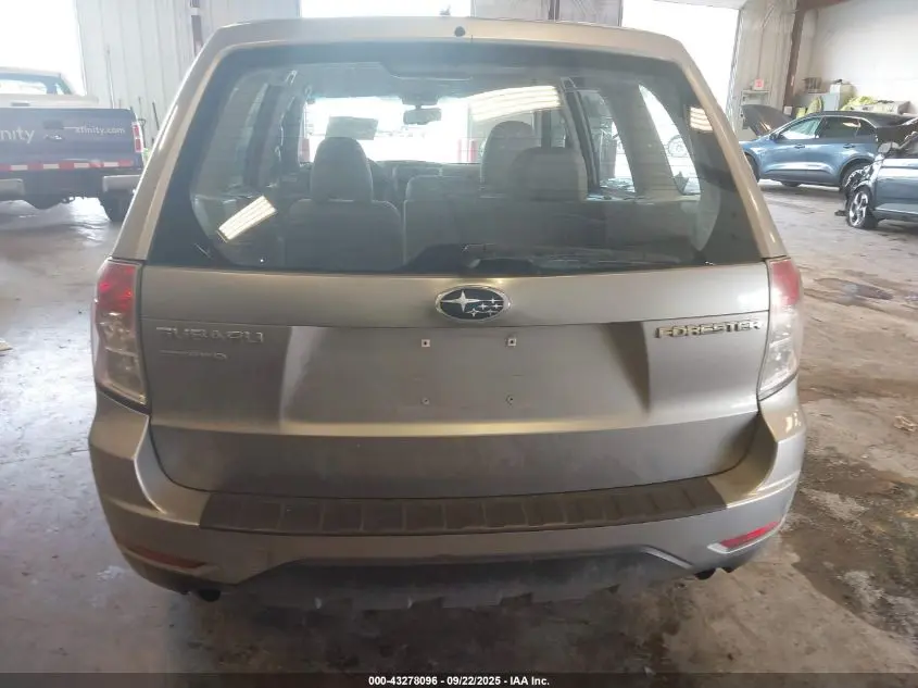 2010 SUBARU FORESTER 2.5X