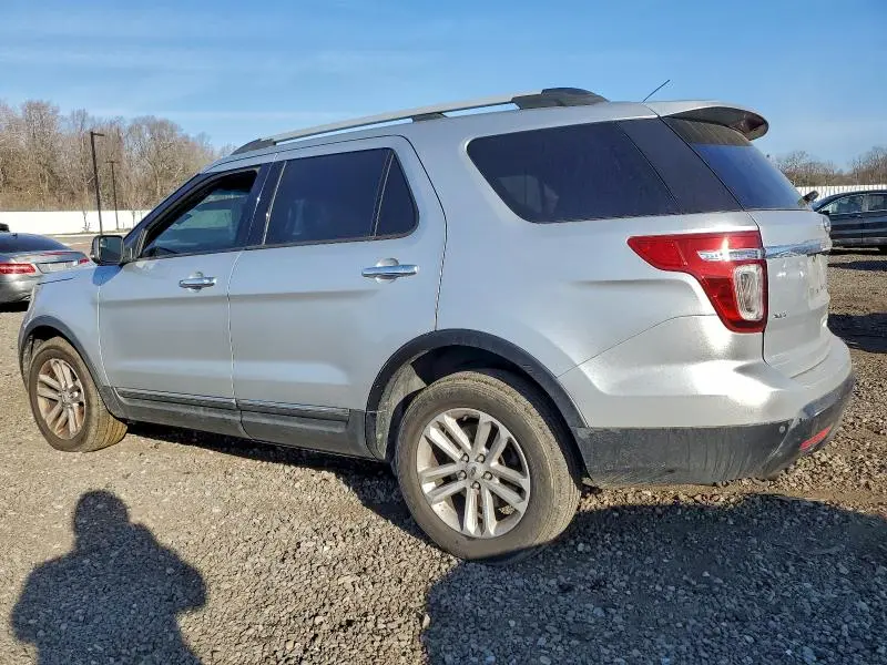 2011 FORD EXPLORER XLT  