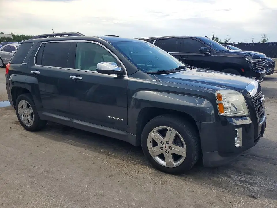 2013 GMC TERRAIN SLT  