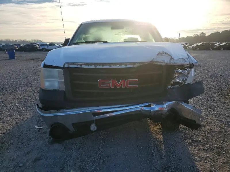 2013 GMC SIERRA C1500  