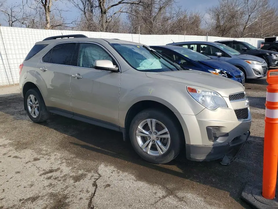 2015 CHEVROLET EQUINOX LT  