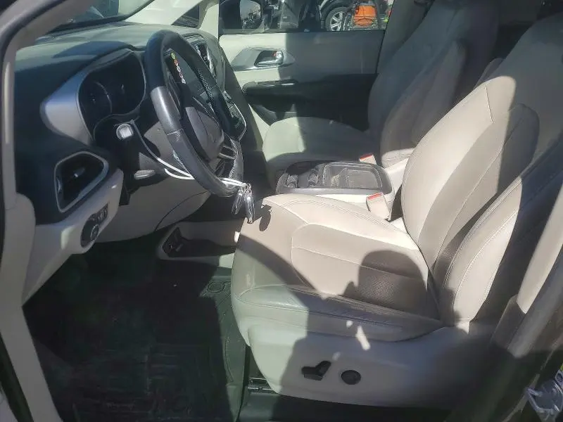 2019 CHRYSLER PACIFICA HYBRID TOURING L  