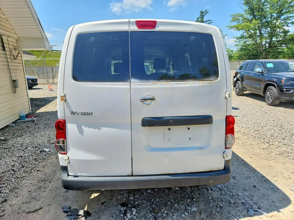 2014 NISSAN NV200 S  