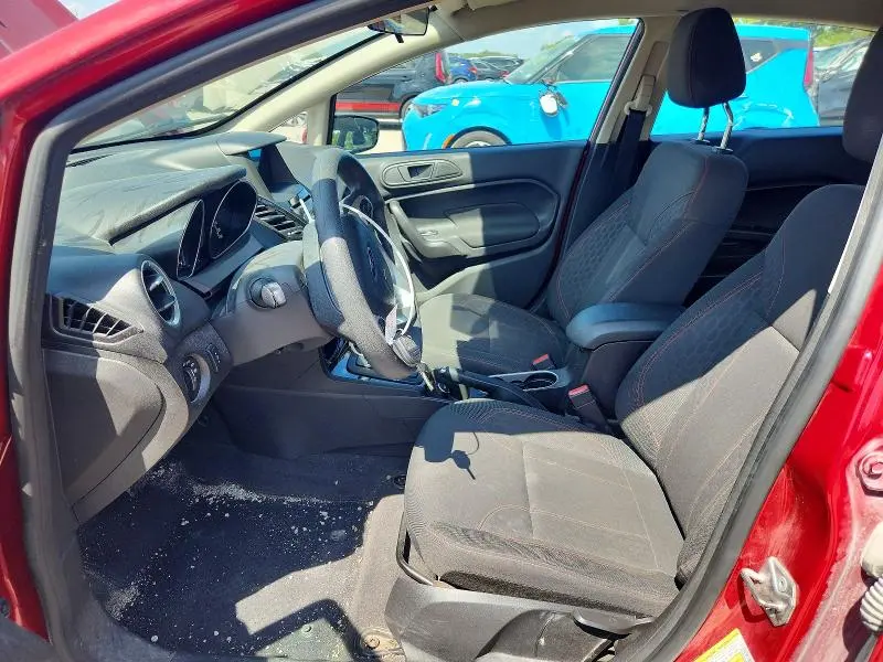 2017 FORD FIESTA SE  