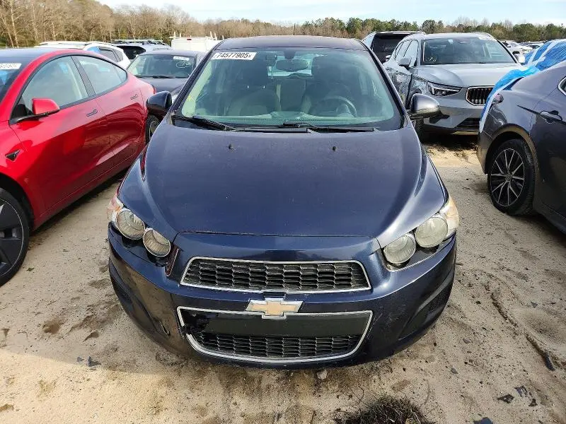 2016 CHEVROLET SONIC LT  