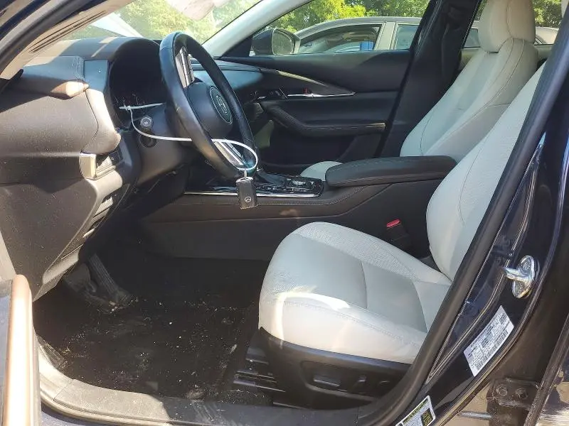 2022 MAZDA CX-30 PREMIUM PLUS  