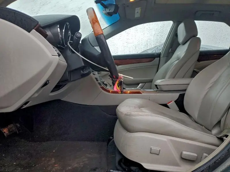 2011 CADILLAC CTS LUXURY COLLECTION  