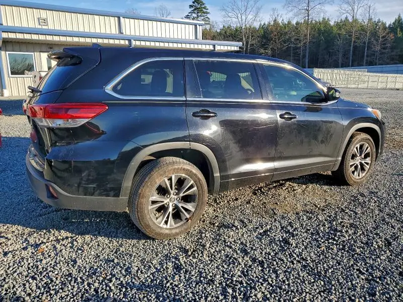 2018 TOYOTA HIGHLANDER LE  
