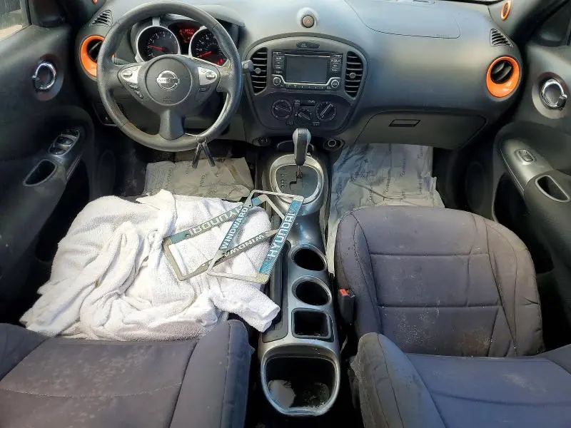 2015 NISSAN JUKE S  