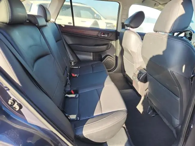 2017 SUBARU OUTBACK 3.6R LIMITED  